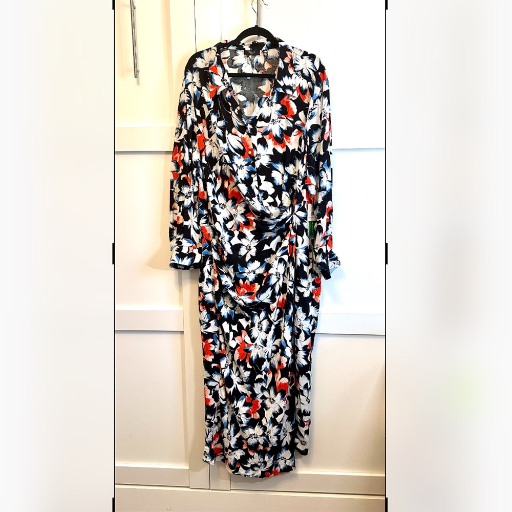 ELLA Dress Maxi Lovely Floral Blk Whte Red Blue V Neck Draped Front NWT Sz 3X